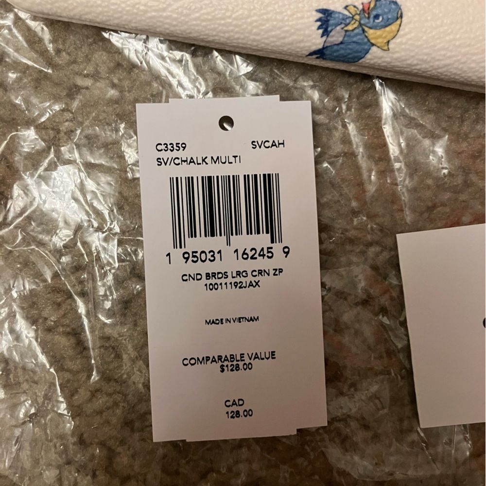 NWT Coach x Disney Cinderella Large Corner Zip Wristlet - Picture 2 of 5